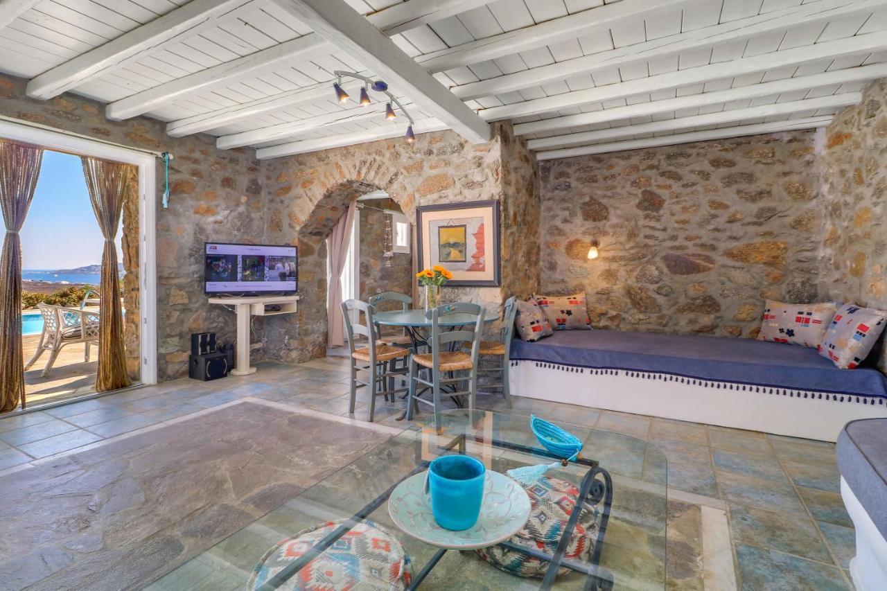 Seablue * Houlakia (Mykonos)