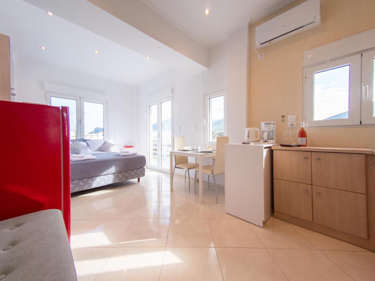 Lux Sea - * Porto Rafti
