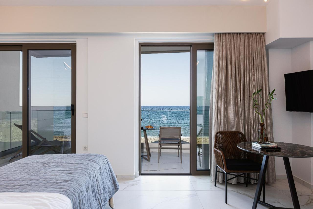 Apartment Deux Paradis, A Beachfront Retreat, By Thinkvilla *