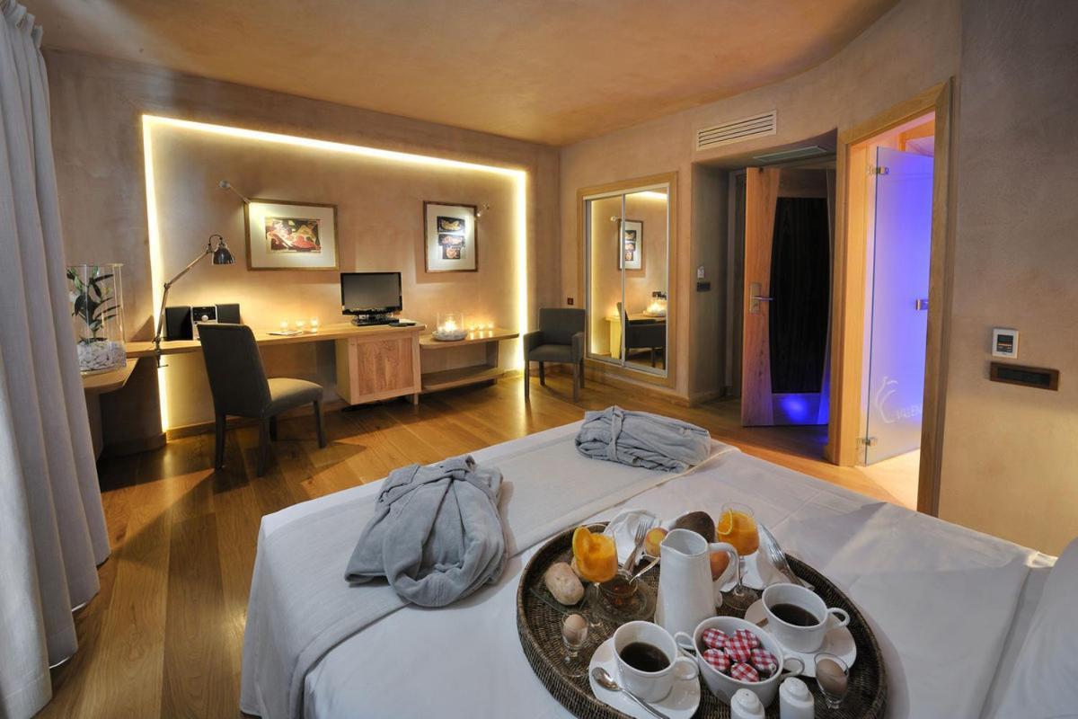 Valeni Boutique & Portaria (Magnesia)