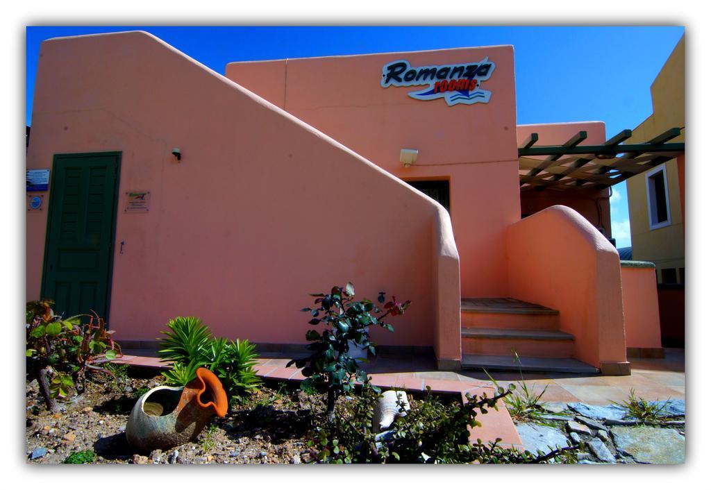 Romanza Apartment