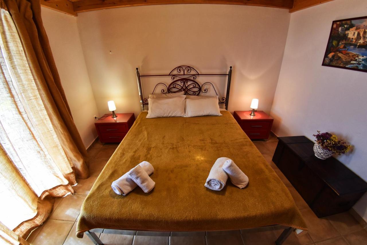 Aparthotel Delfini Agios Georgios Pagon