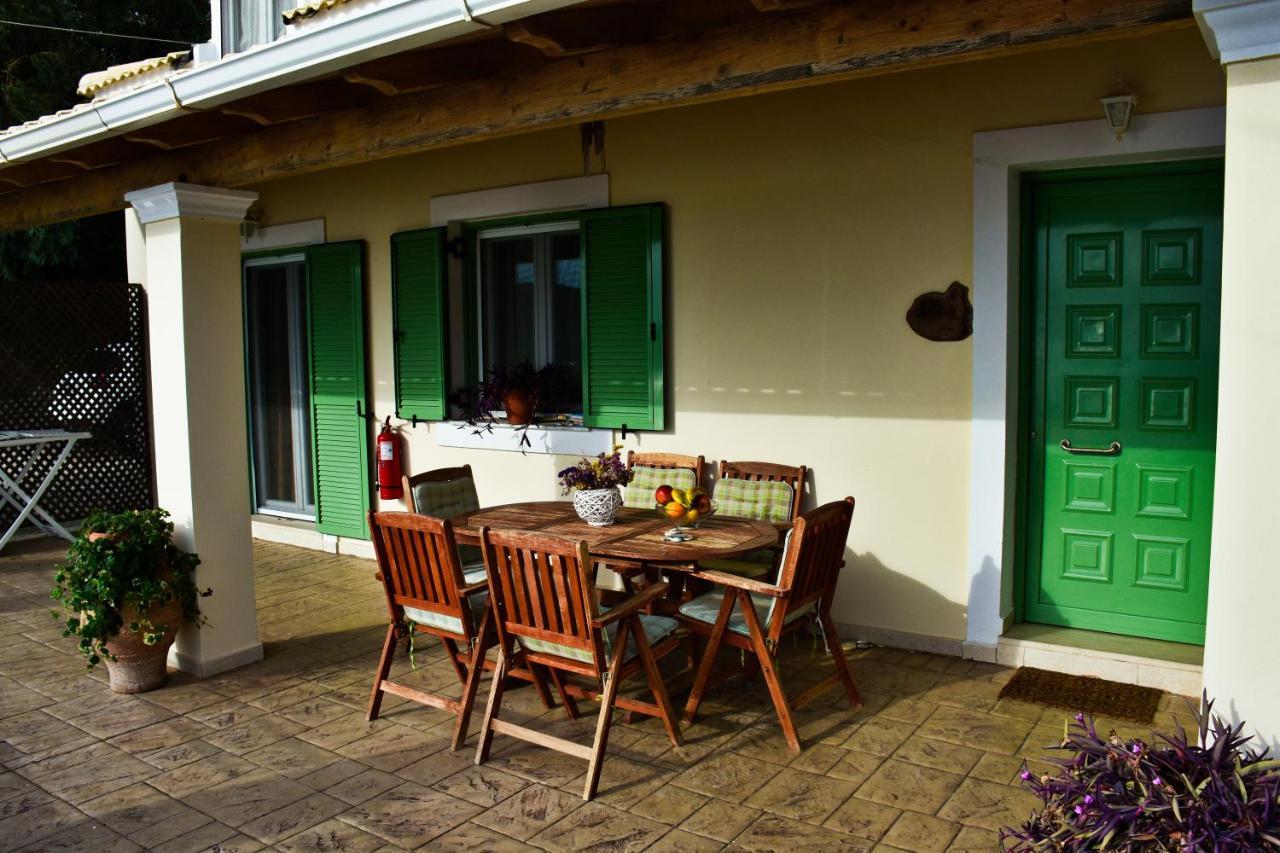 Aparthotel Delfini *