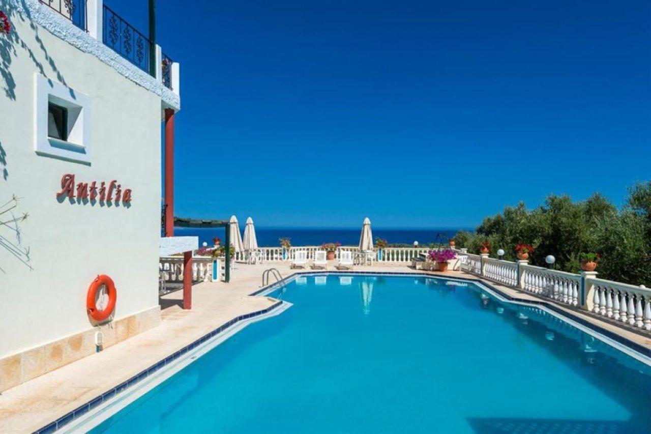 Antilia Tavronitis (Crete)
