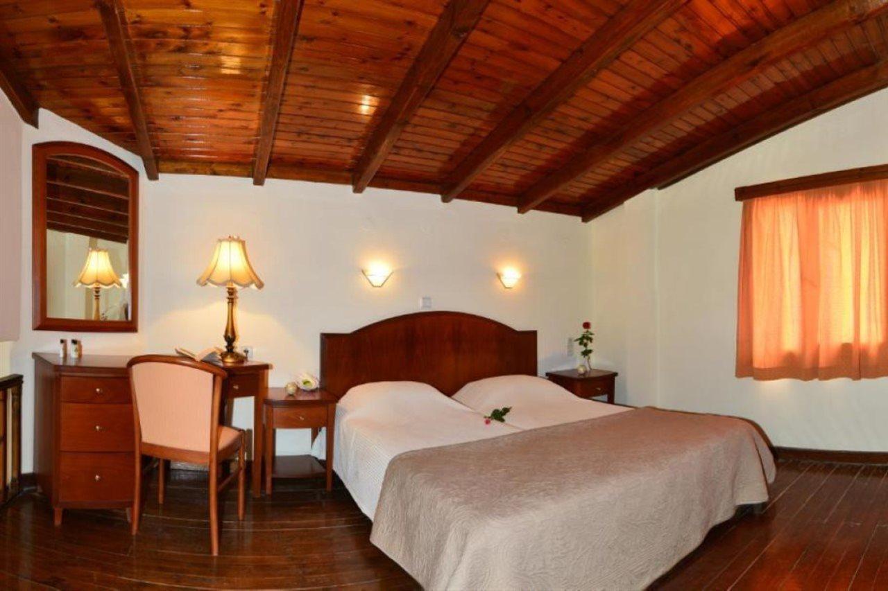 Antilia Apartment Tavronitis (Crete)