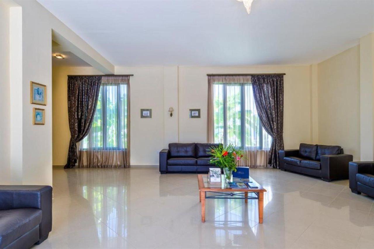 Apartment Antilia Tavronitis (Crete)