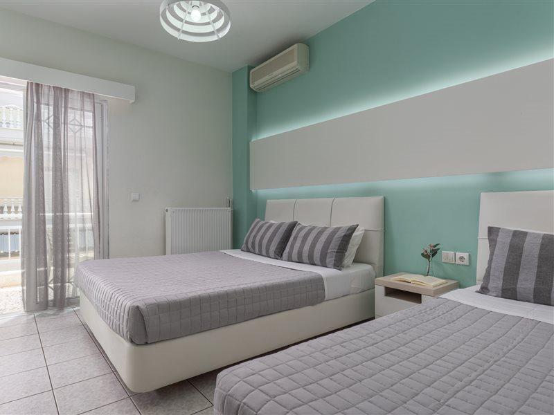 Ouzas Luxury Hotel