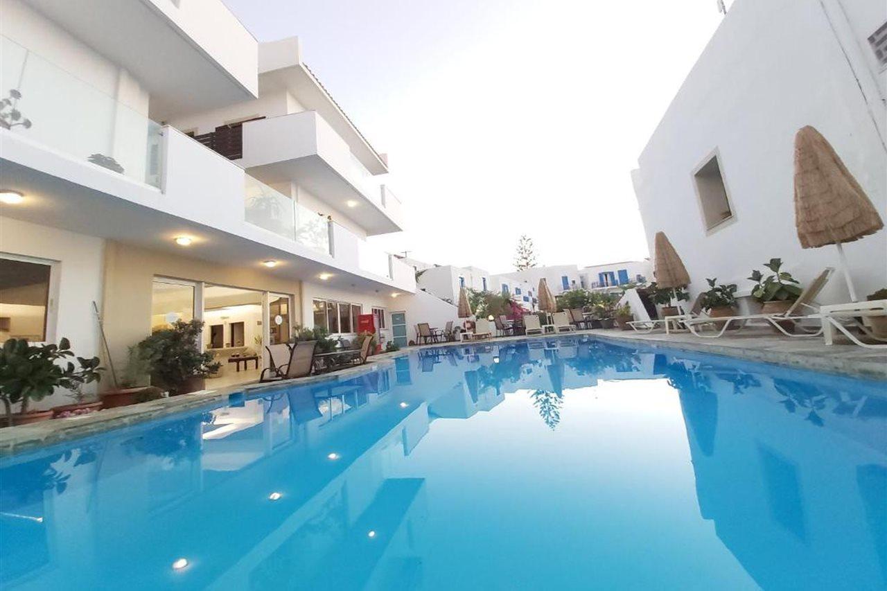 Kasteli Studios & Apartments * Panormos (Crete)