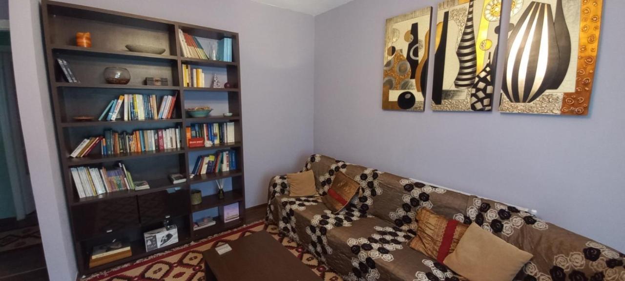 Apartment Mainalo View House *