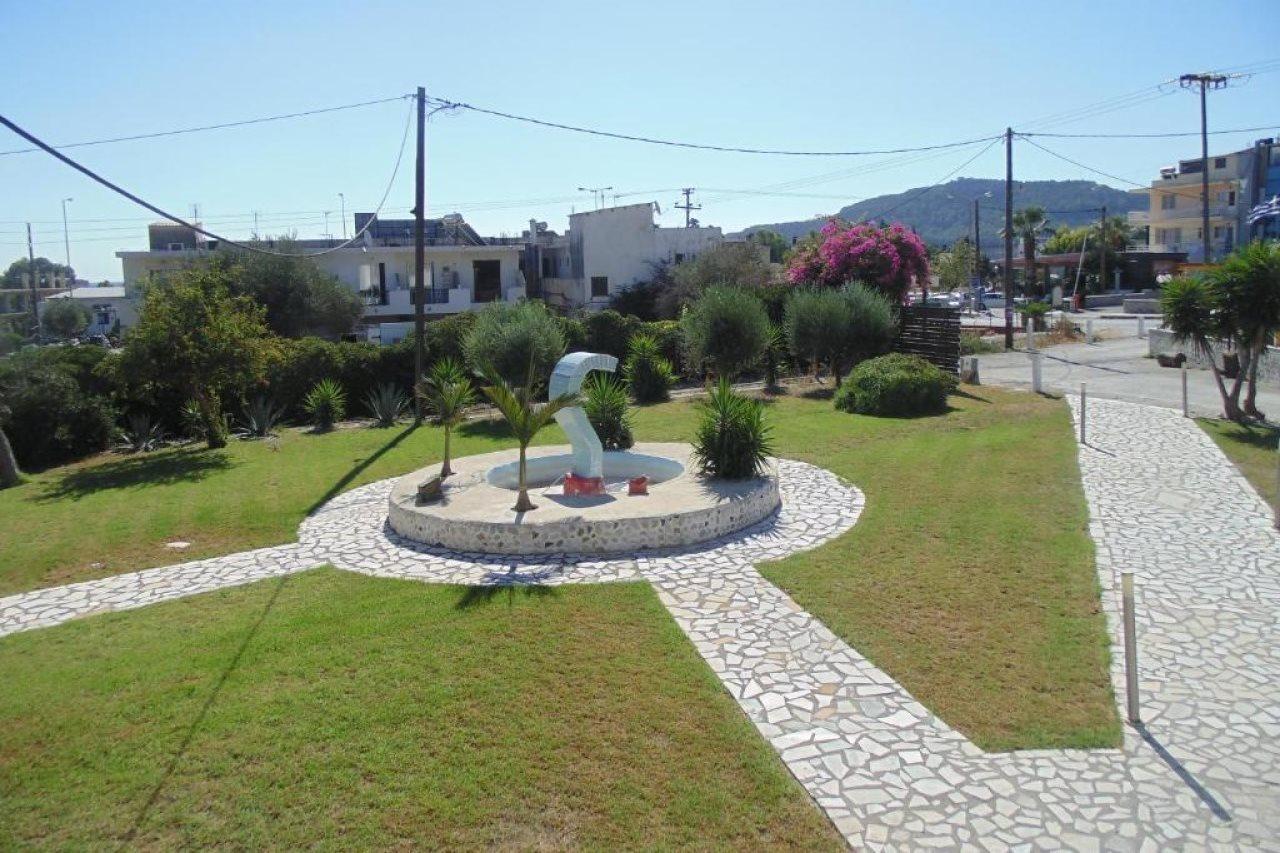 Family House 2* Faliraki