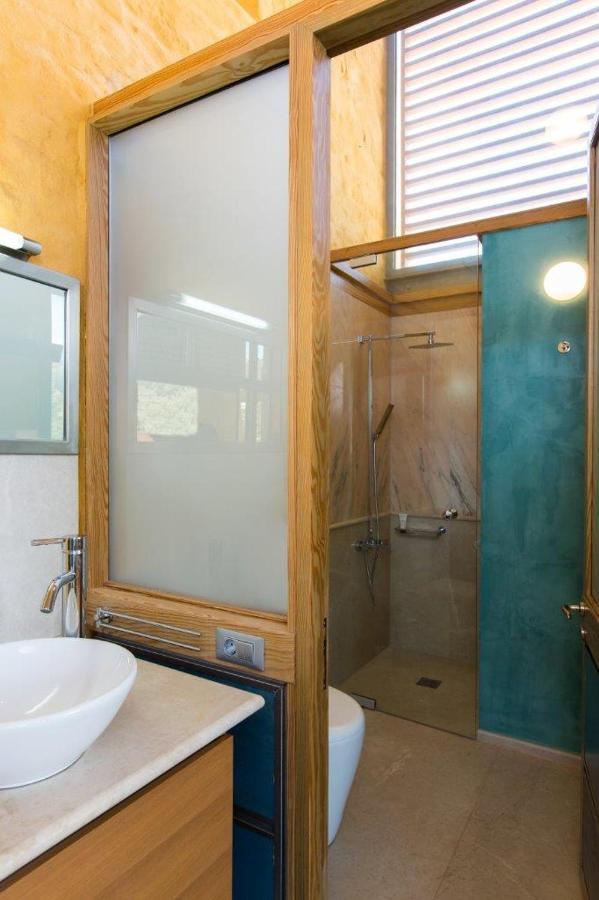 Ravdoucha Epavlis - Luxury Private Villa Kissamos