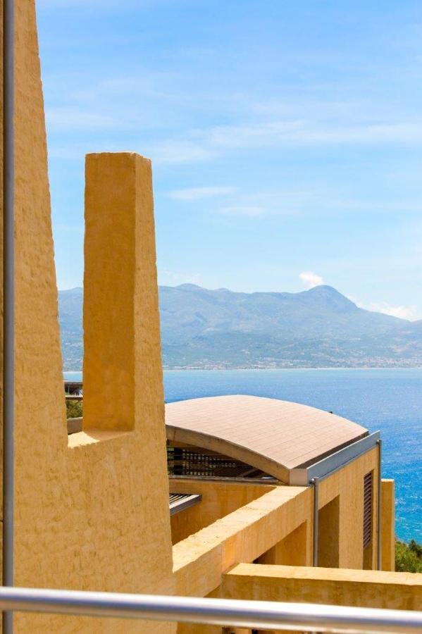 Ravdoucha Epavlis - Luxury Private Villa
