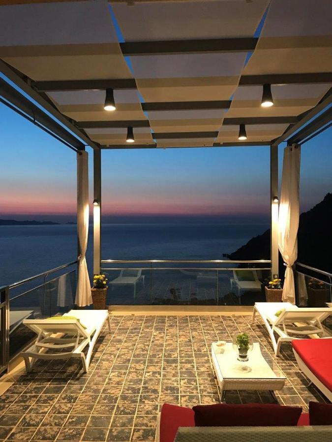 Ravdoucha Epavlis - Luxury Private Villa Kissamos