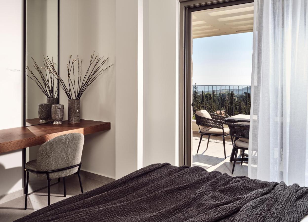 Alexandra Seaview Luxurious Villa, By Thinkvilla
