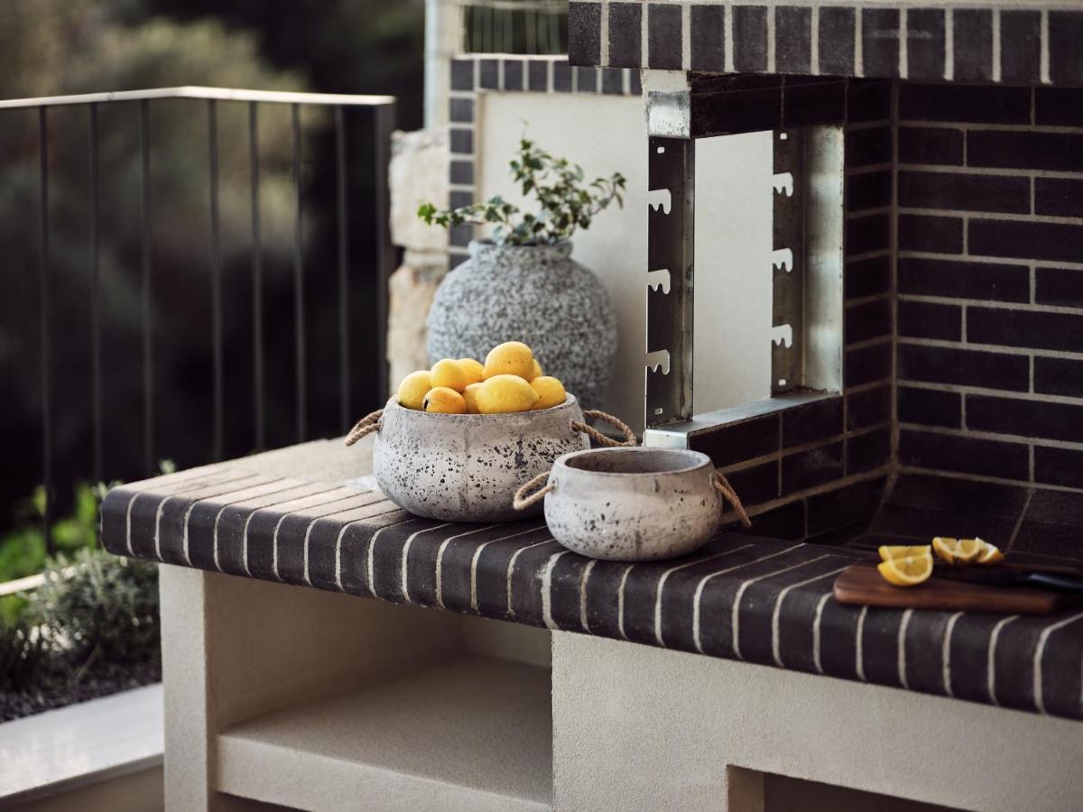 Alexandra Seaview Luxurious Villa, By Thinkvilla *