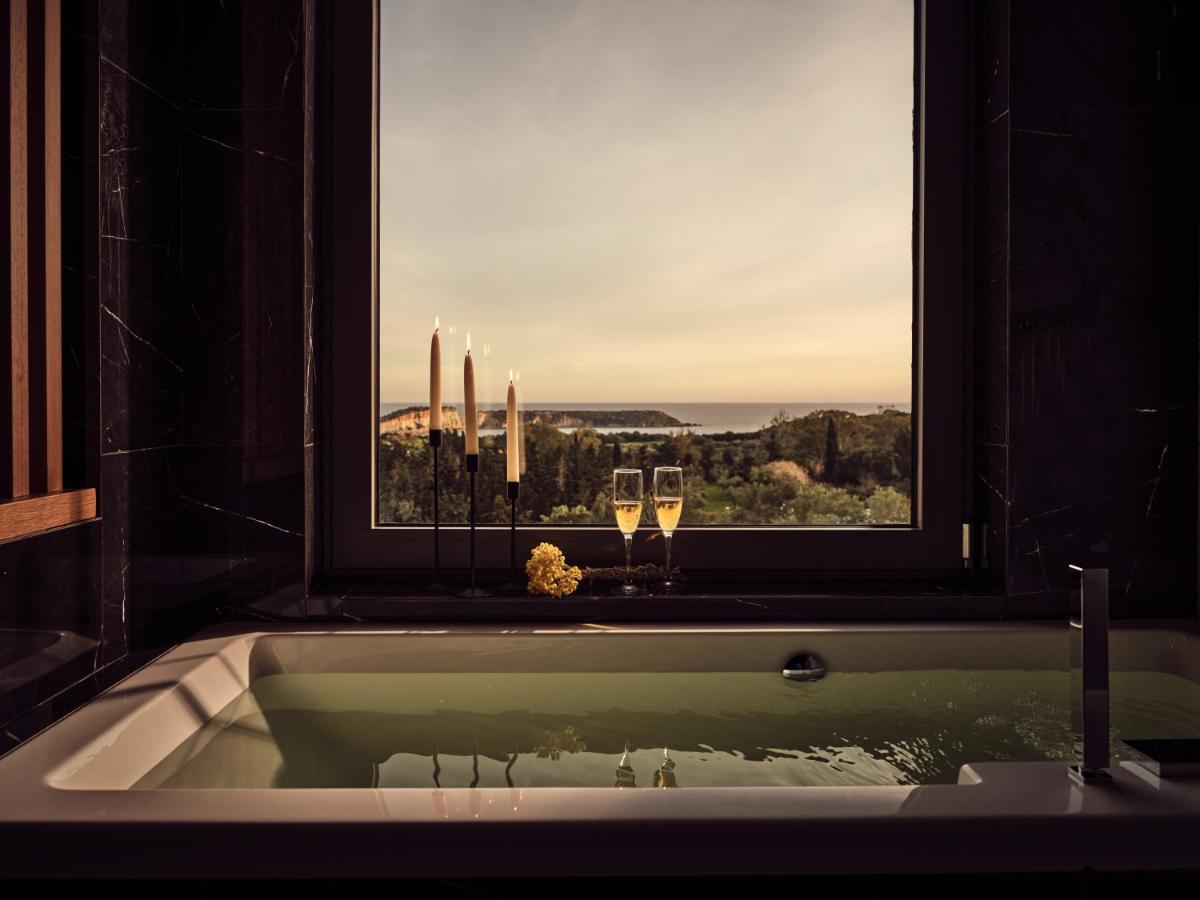 Alexandra Seaview Luxurious Villa, By Thinkvilla