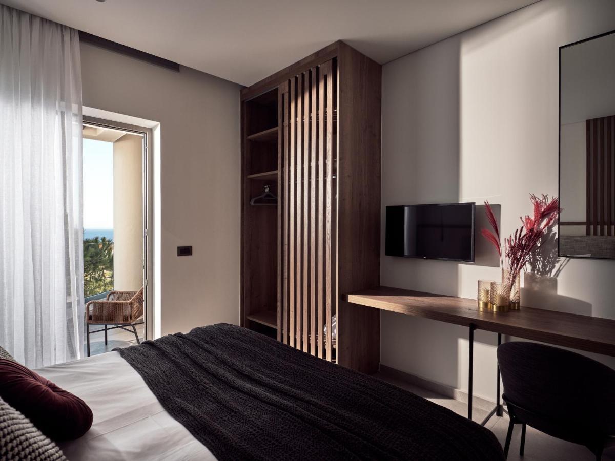 Villa Alexandra Seaview Luxurious Villa, By Thinkvilla *