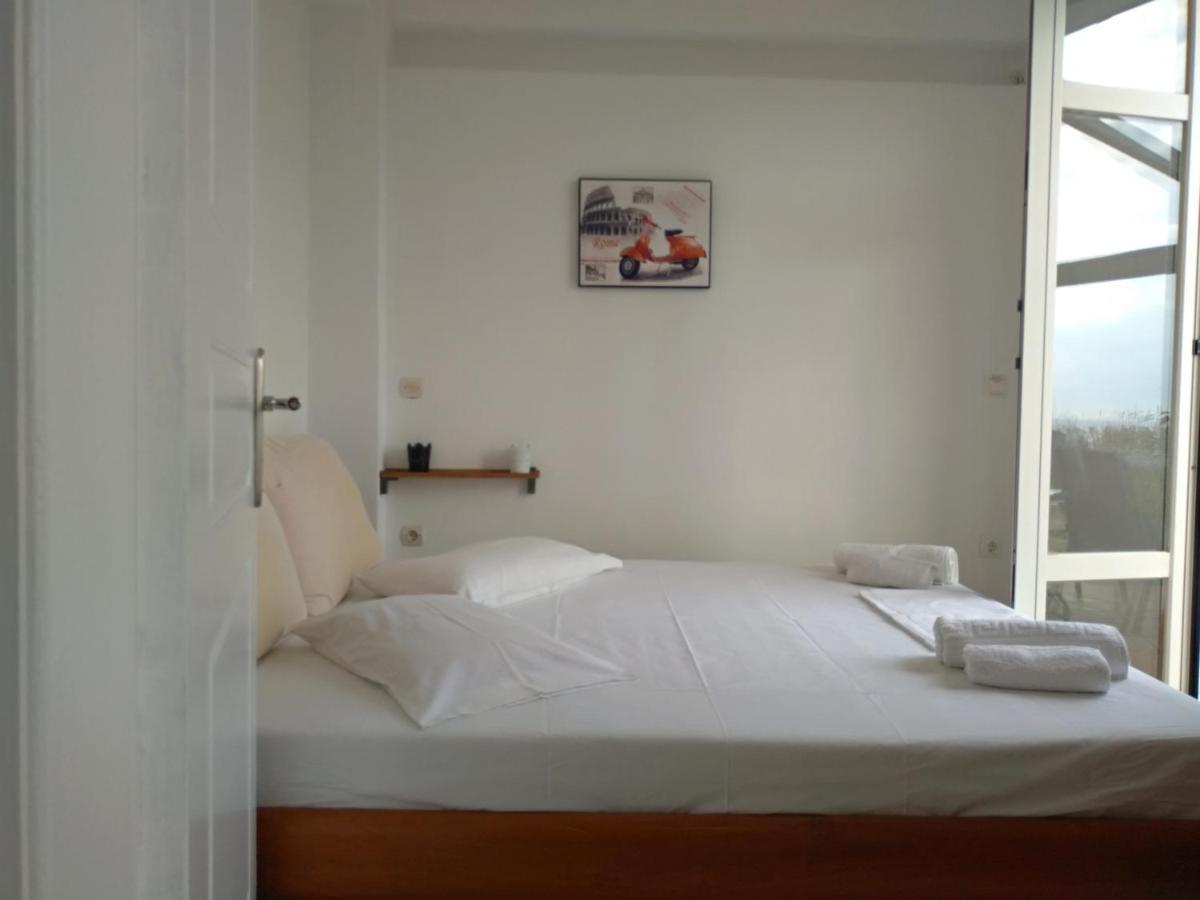 Alekos Houses-sundance Apartment *
