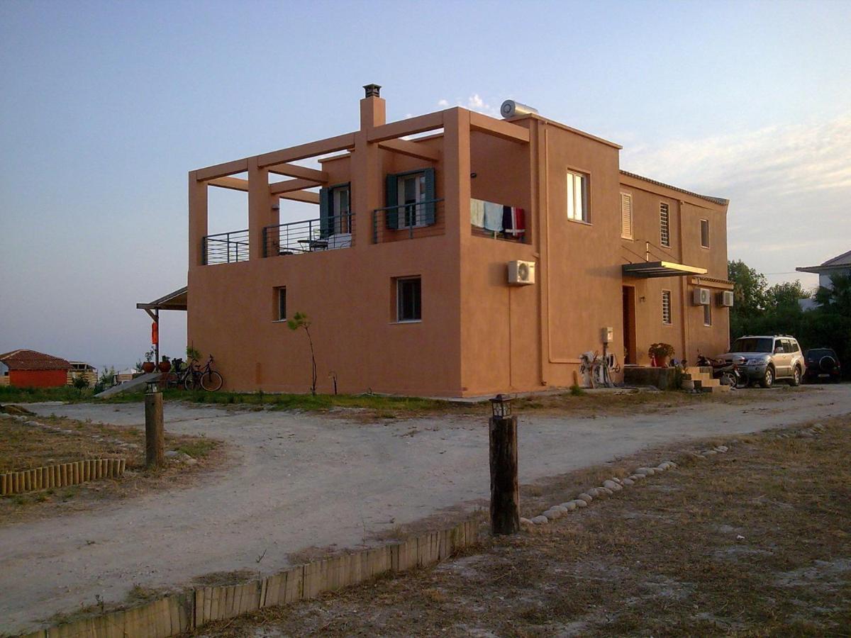 Apartment Alekos Houses-sundance