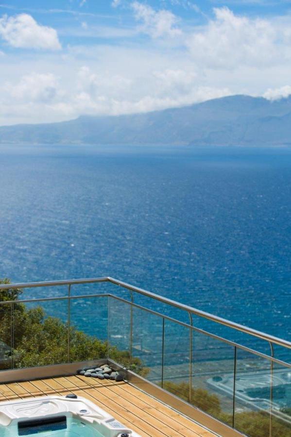 Ravdoucha Epavlis - Luxury Private Villa *