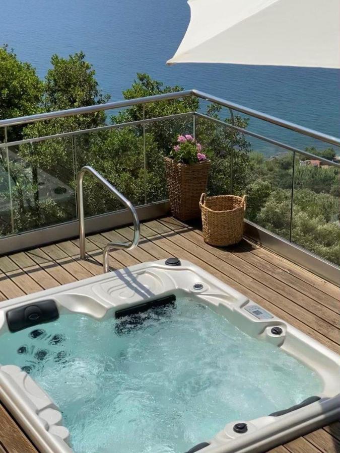 Ravdoucha Epavlis - Luxury Private Villa