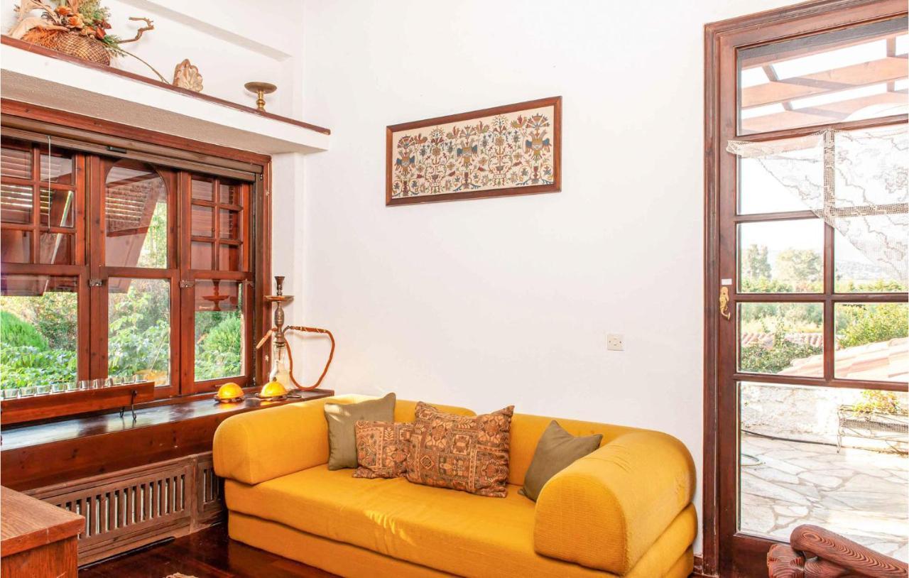 Holiday home Melenia *