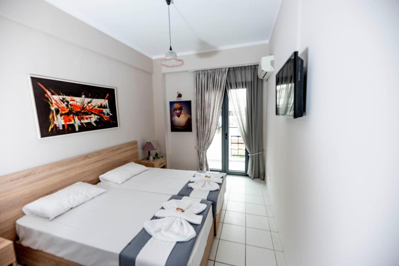 Antinoos Hotel 3*