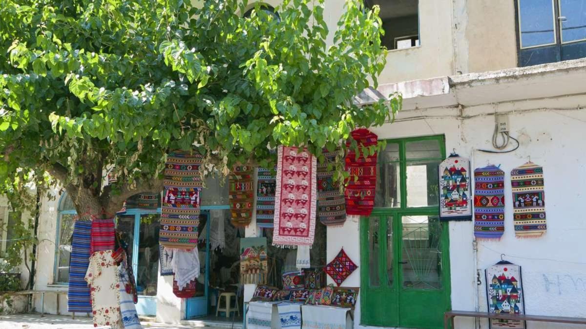 Antinoos Hotel