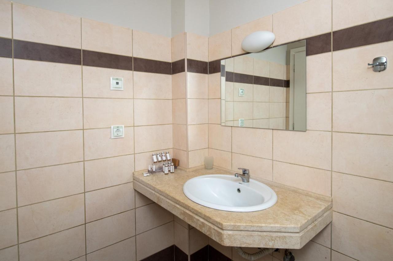 Alkistis 3* Diakopto