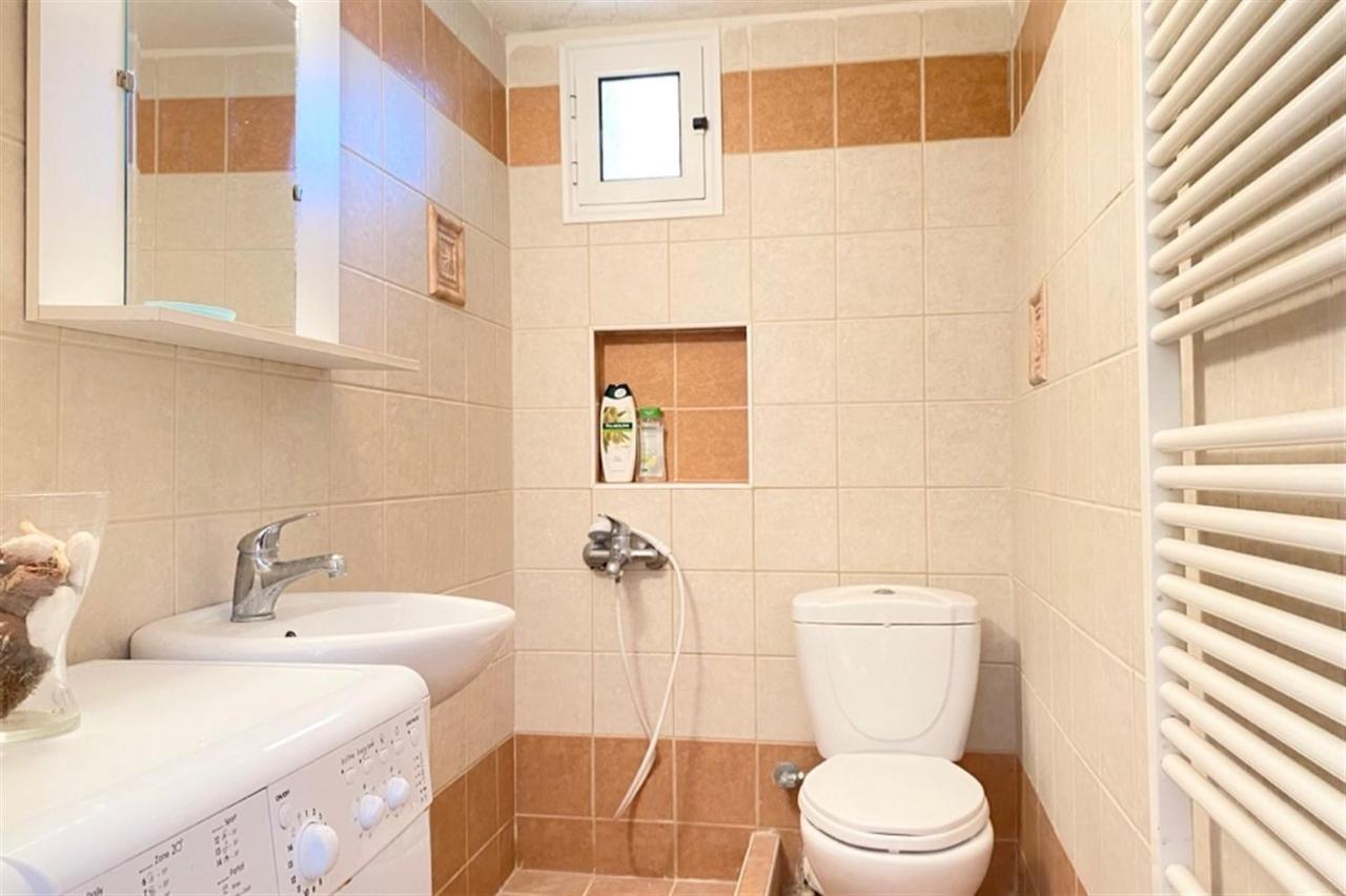 Pine 2 Bedrooms 50 Meters To The *
