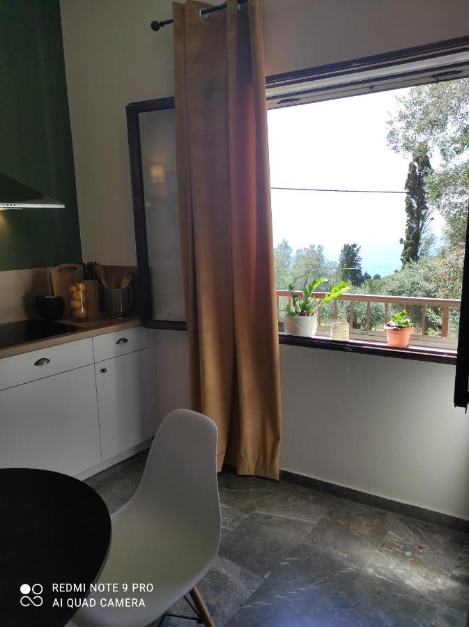 Malibu Apartment *