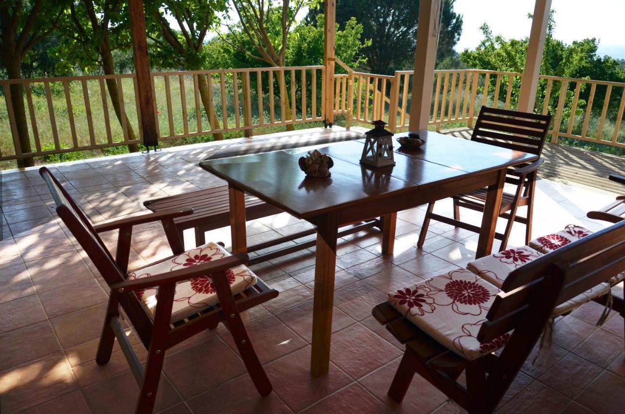 Aliki Holiday home *