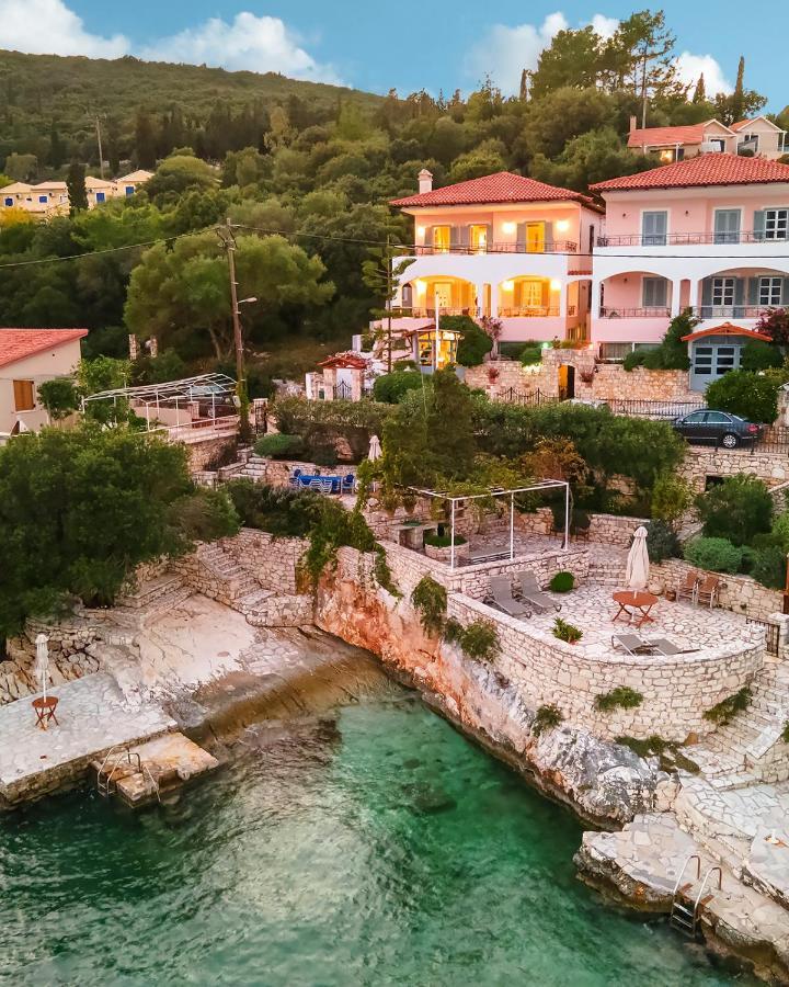 Villa Kefalonia Original - Alexander Beachfront *