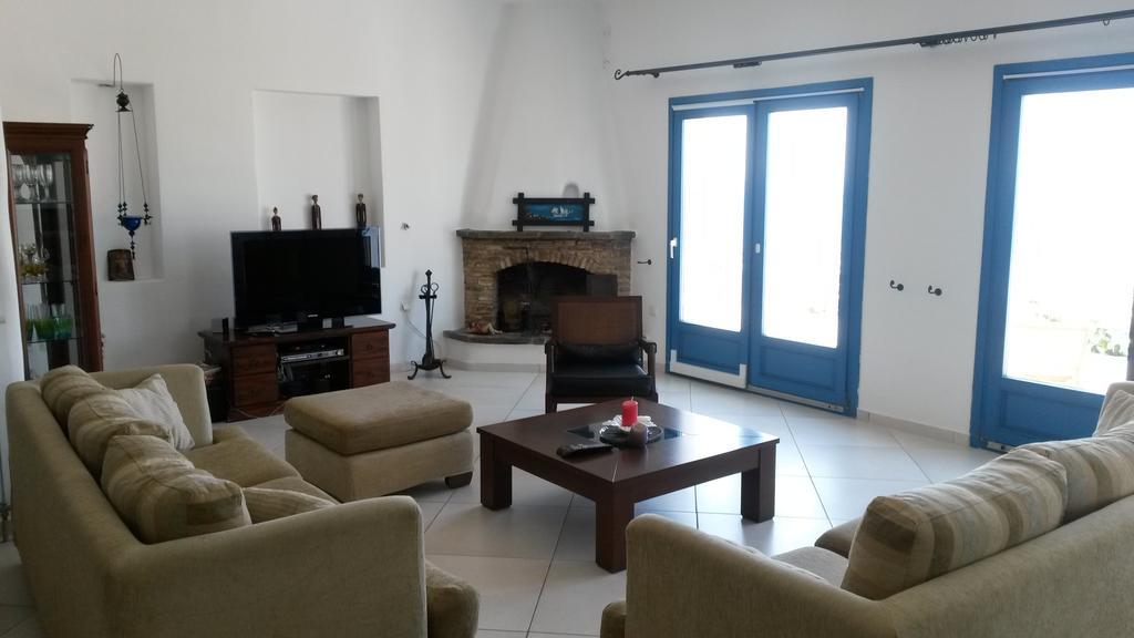 Polos Private Villa *