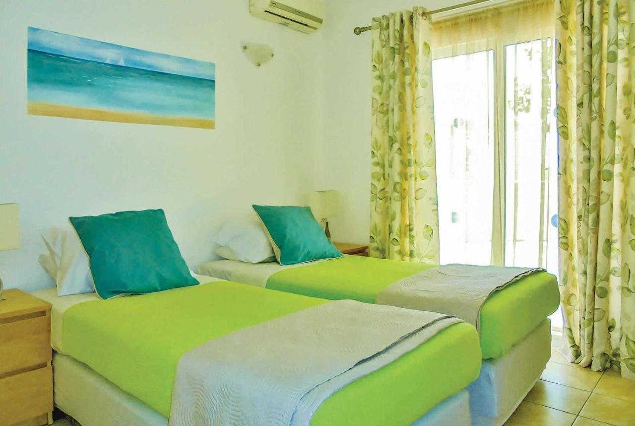 Fig Tree Villa *
