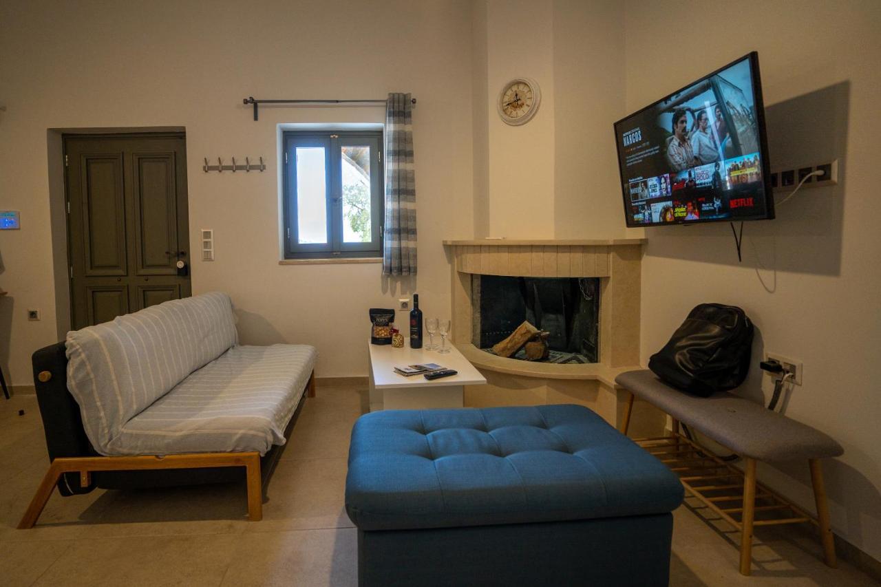 Holiday home Alexandra's House Limeni