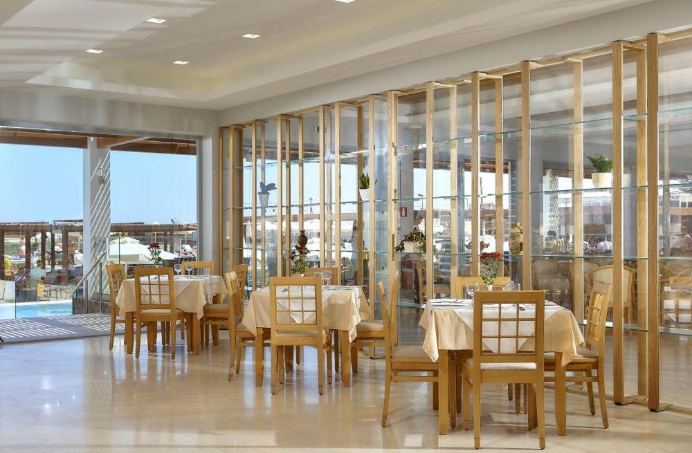 Hotel Astir 4*