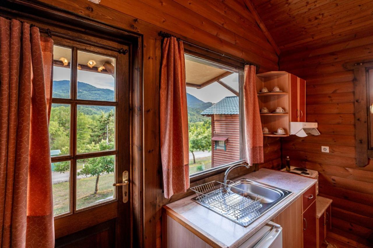 Likouresi Village Aparthotel Karpenisi