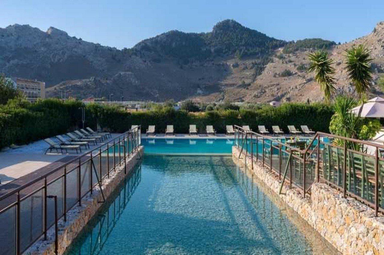 Anavadia Hotel