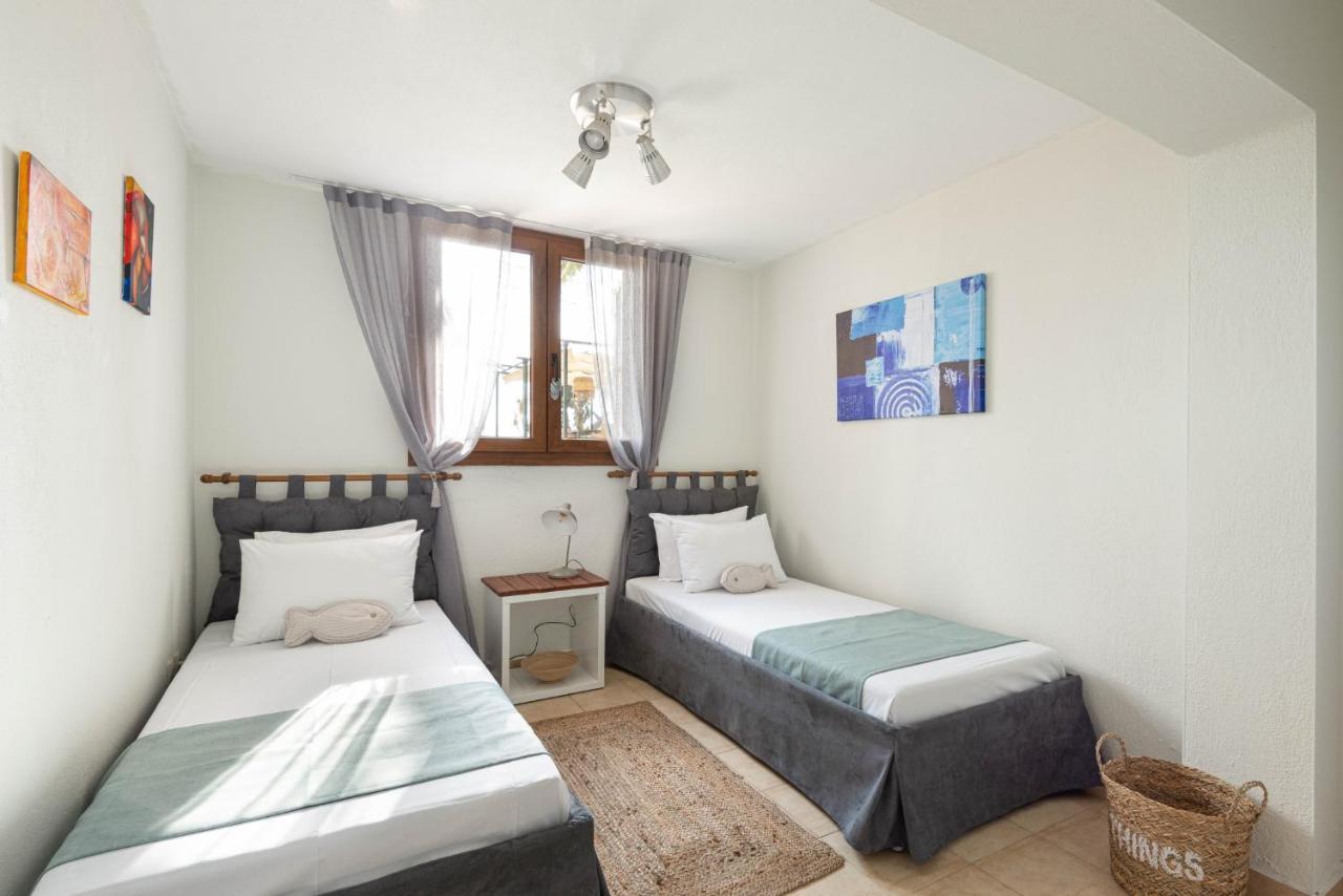 Vitamin Sea Beachfront Villa, Sithonia #feelslikehome