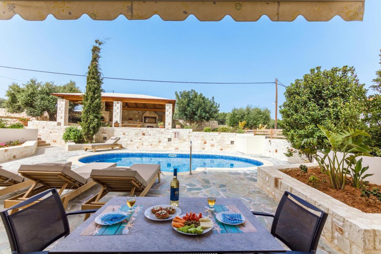 Dafni With Private Pool * Gouves