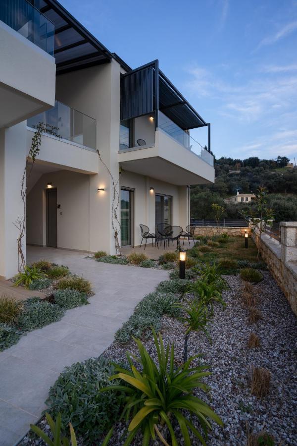Sarah Luxury