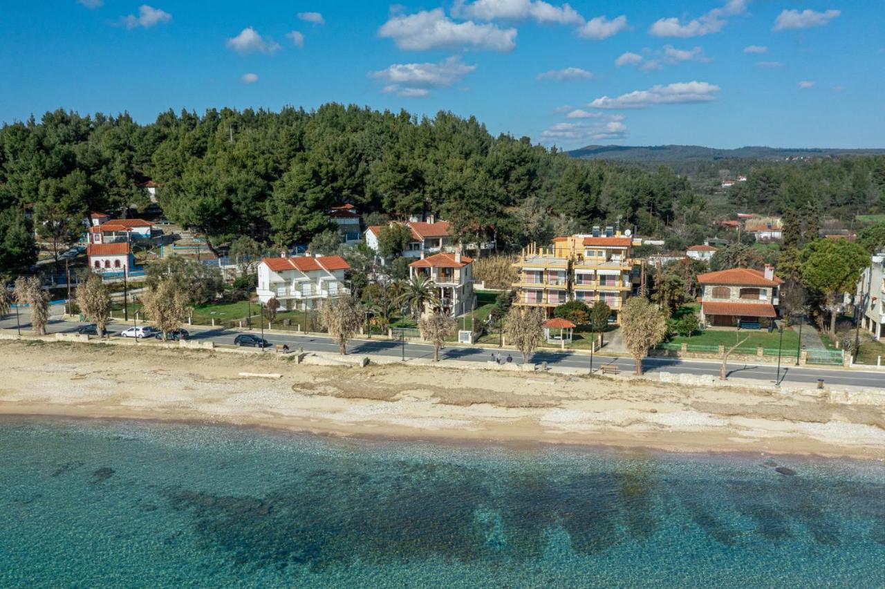 Vitamin Sea Beachfront Villa, Sithonia #feelslikehome *