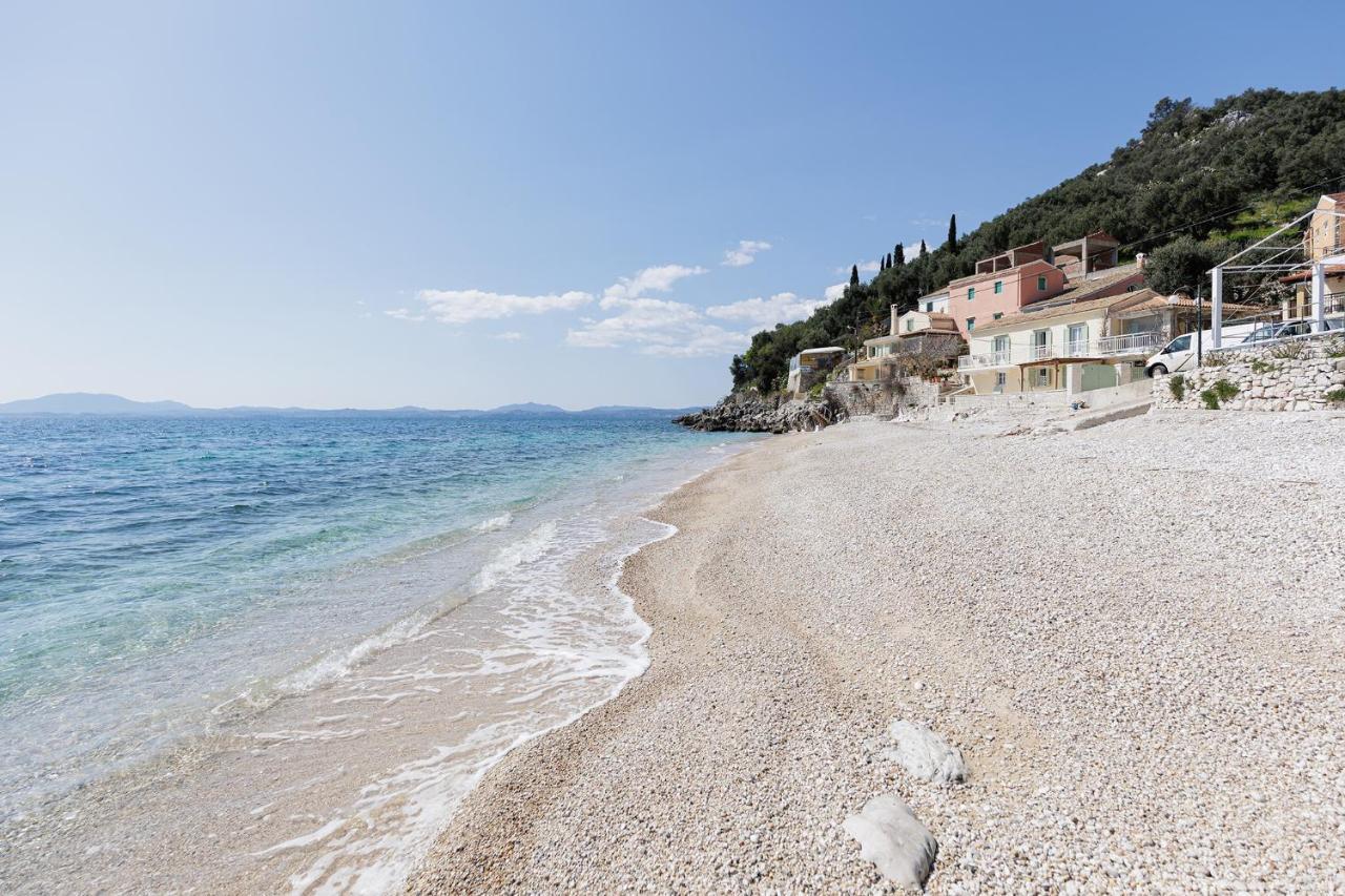 Salt & Sun By Konnect, At Kaminaki Nisaki (Corfu)