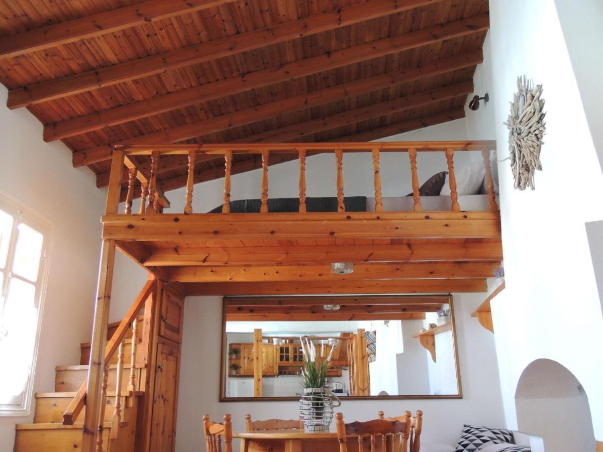 Aloustina's House Symi