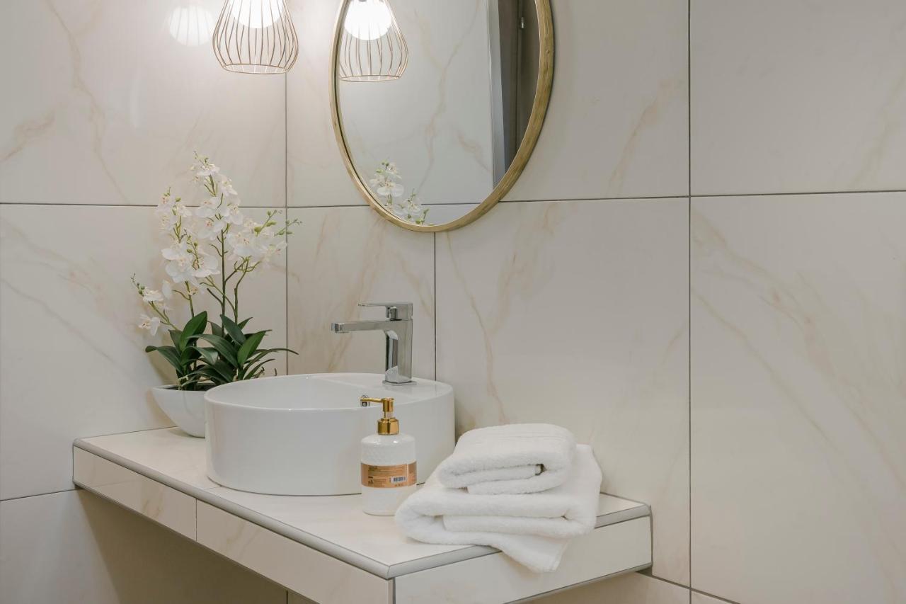 Socrates Hotel