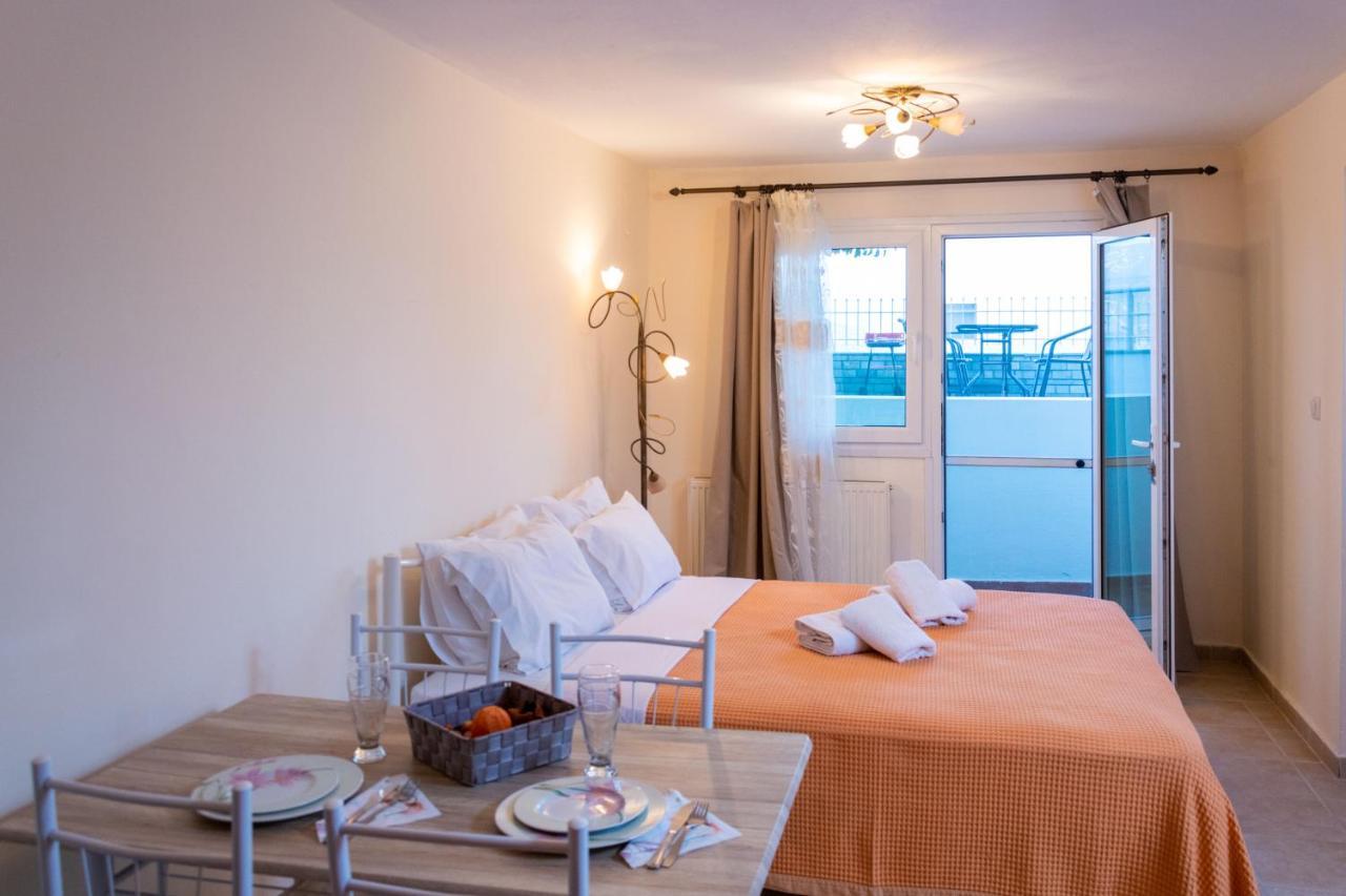 Holiday home Just On The Sea 2 Nea Iraklitsa
