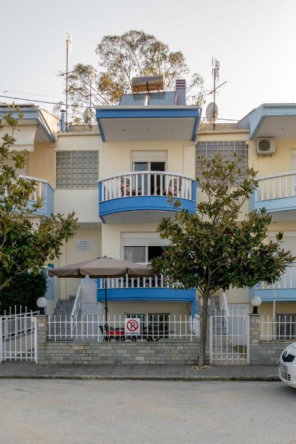 Holiday home Just On The Sea 2 Nea Iraklitsa
