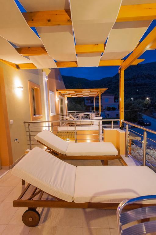 Saints Holiday home Plataria