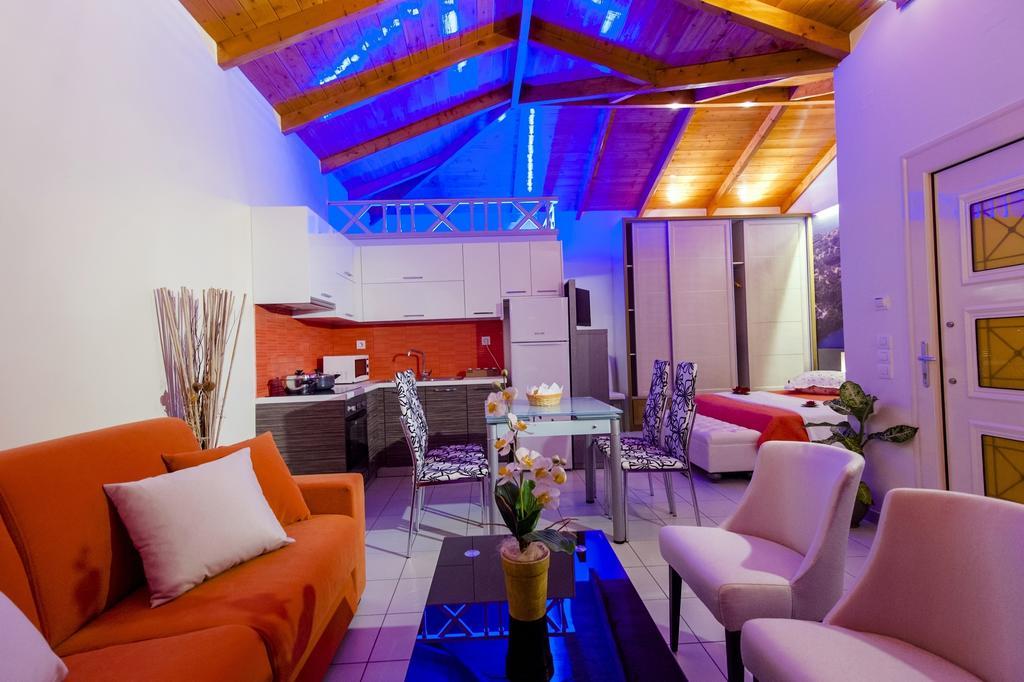 Saints Holiday home Plataria